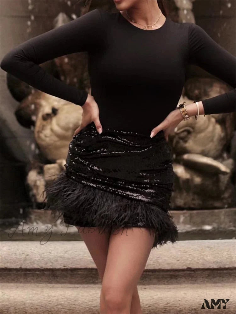 Amy Fashion - Glitter Women Sequin Feather Tassel Mini Skirt