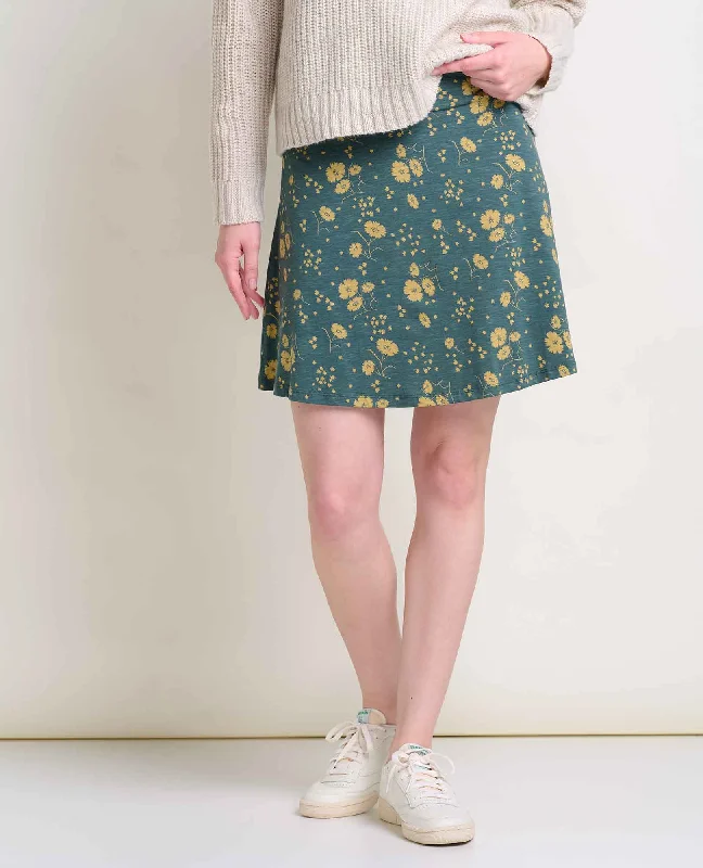 Women's Chaka Skirt - Mantis Cluster Print