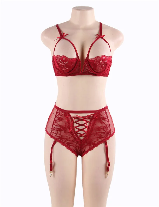 Sophisticated Red Lace Bust Bra And Garter Panty Set With Steel Ring