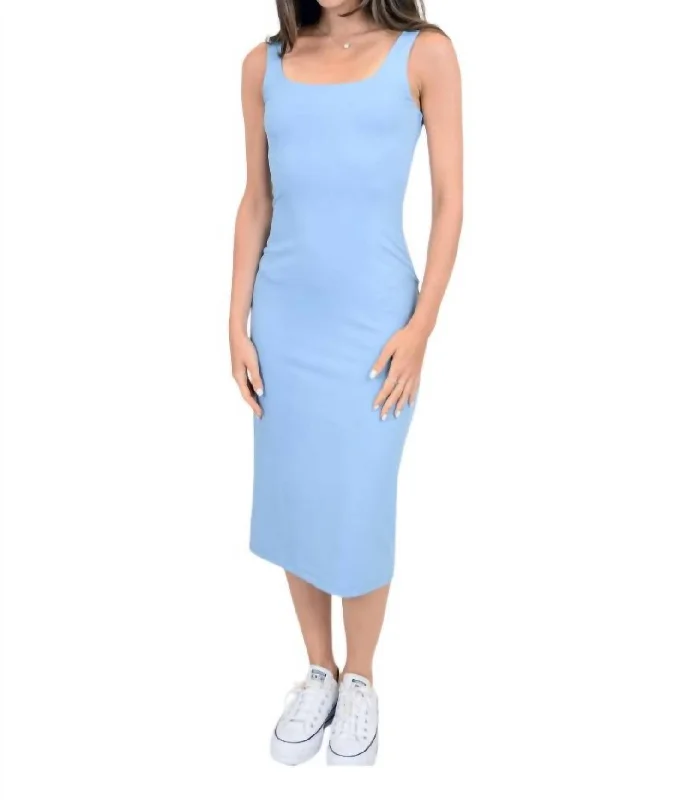 Dimitra Sleeveless Square Neck Midi Dress In Blue Shadow